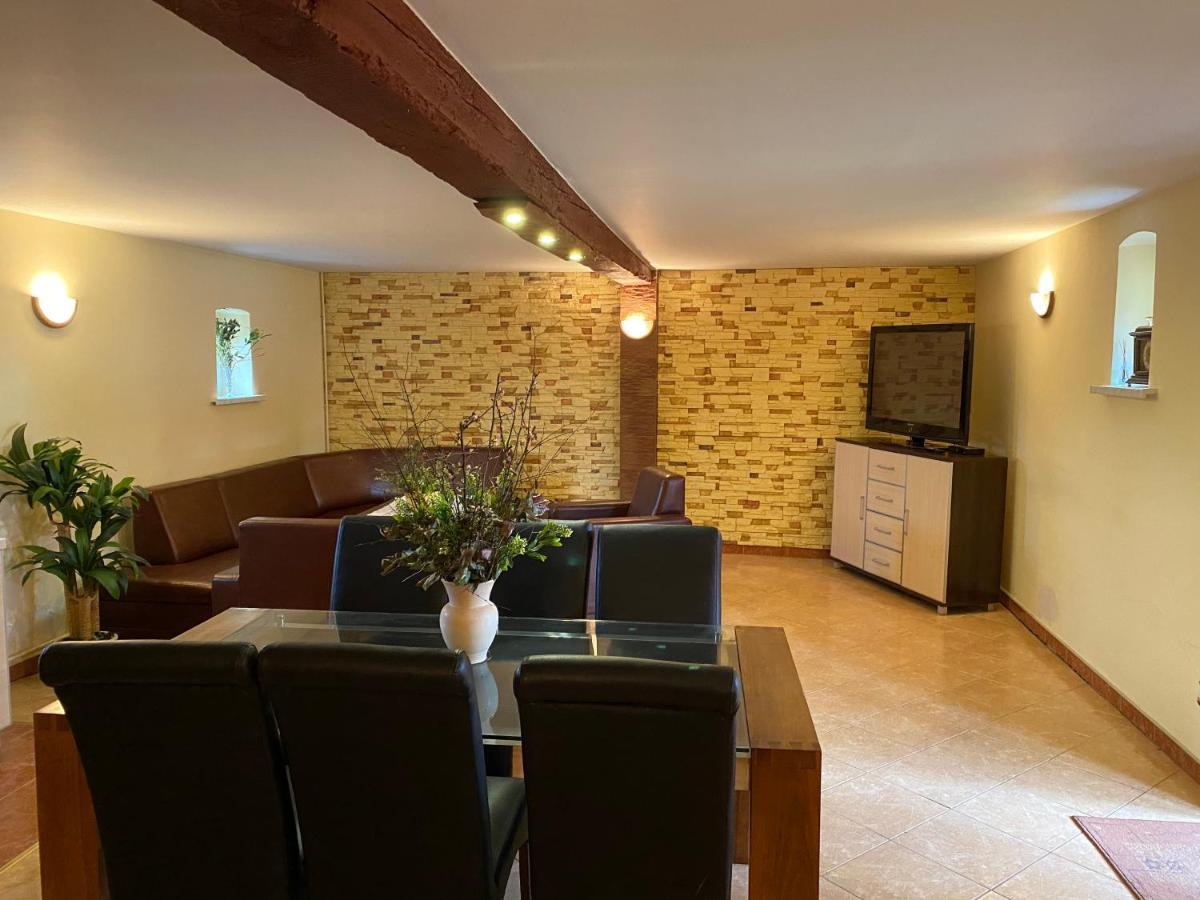 Vila Agro Na Wapniarni Biala  Exteriér fotografie